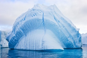 Iceberg © Miguel Ramo